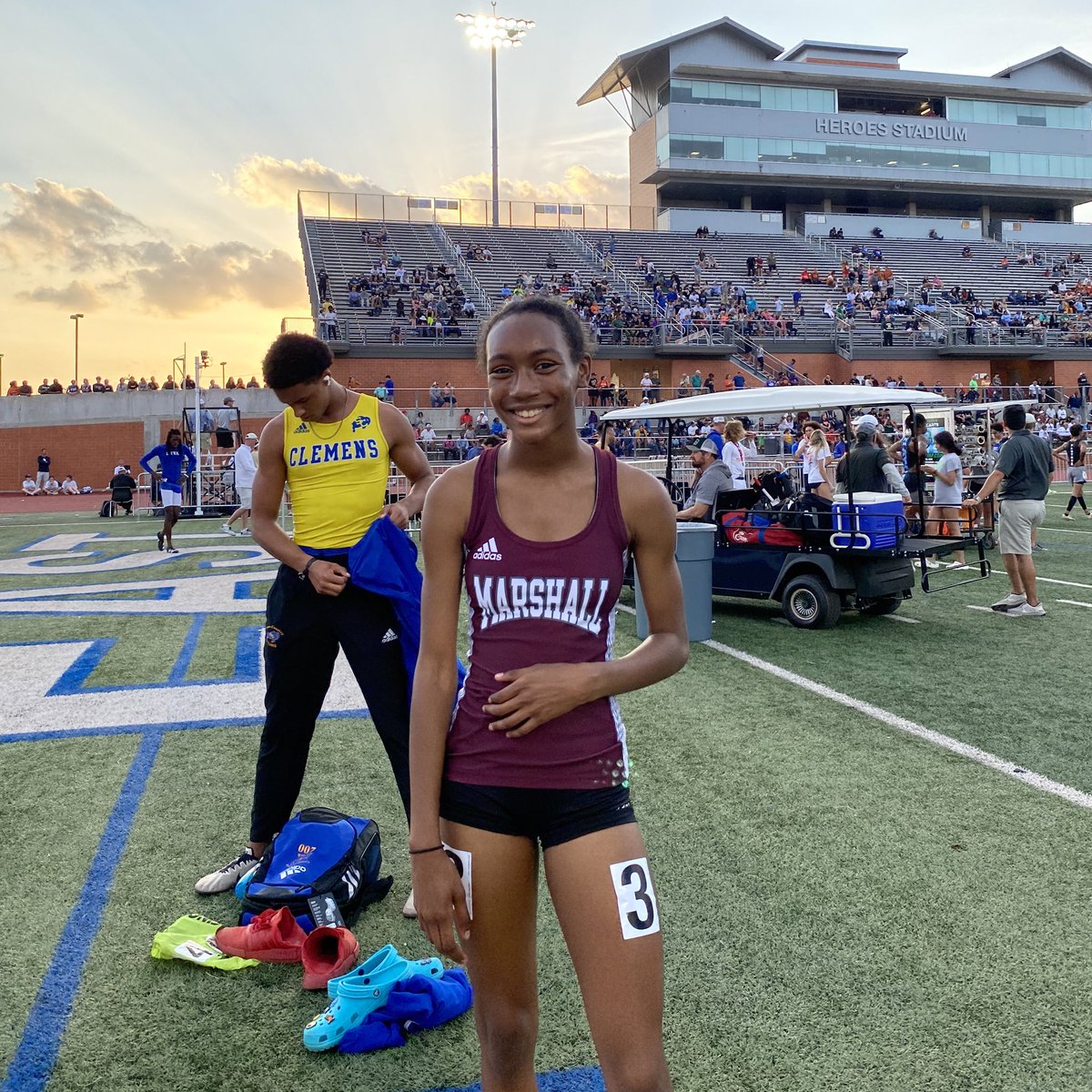 Marshall Girls Track (@ramsgirlstrack) on Twitter photo 🚨REGIONAL QUALIFIER🚨
Congratulations to Sophomore <a href="/kendall_perry89/">Kendall</a> with a 🥉 in the 200m Dash! 🎉👏🏼 #AllorNothing #RamPride <a href="/NISDMarshall/">NISDMarshall</a> <a href="/JMHS_Rams/">John Marshall Athletics</a> 🚨REGIONAL QUALIFIER🚨
Congratulations to Sophomore <a href="/kendall_perry89/">Kendall</a> with a 🥉 in the 200m Dash! 🎉👏🏼 #AllorNothing #RamPride <a href="/NISDMarshall/">NISDMarshall</a> <a href="/JMHS_Rams/">John Marshall Athletics</a>