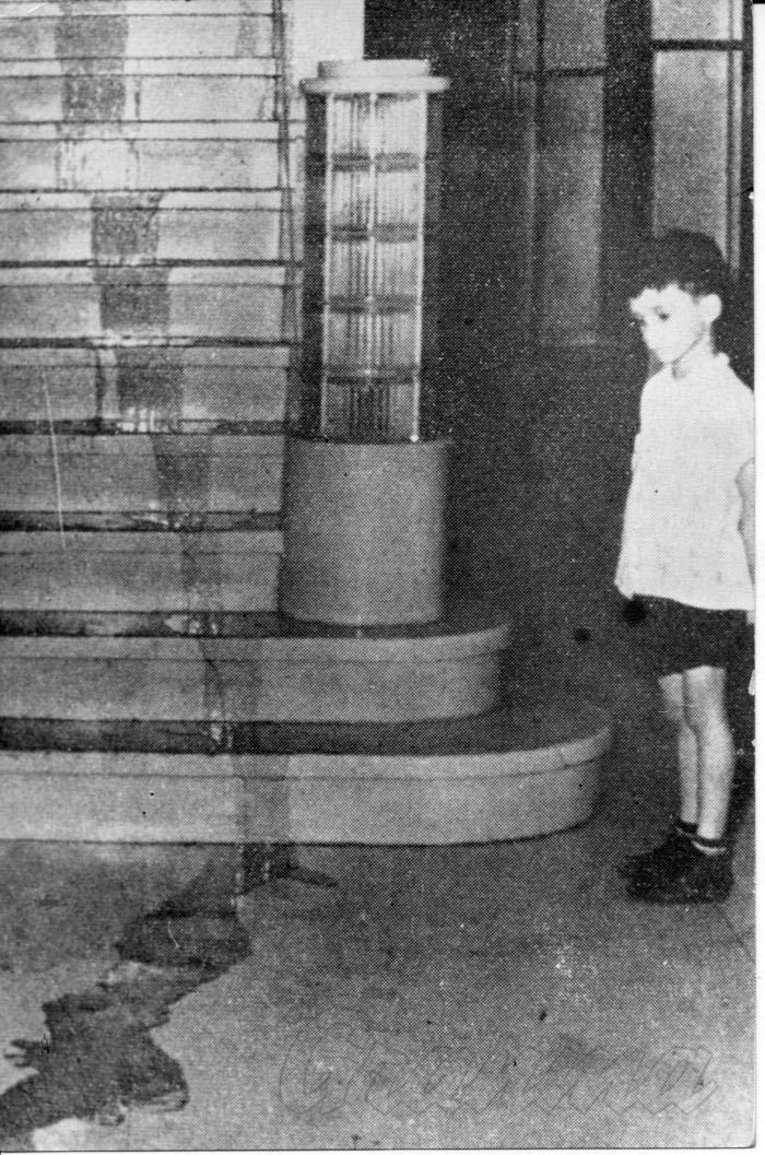 GHNordelo5's tweet photo. Sangre de nuestros jóvenes masacrados en aquella #Cuba que algunos pintan como un paraíso, por una dictadura que los que hablan de libertad de expresión en #Miami no se atreven a condenar. #TenemosMemoria #MasacreHumbolt7 #CDRCuba #SomosDelBarrio https://t.co/fFbozoX62b