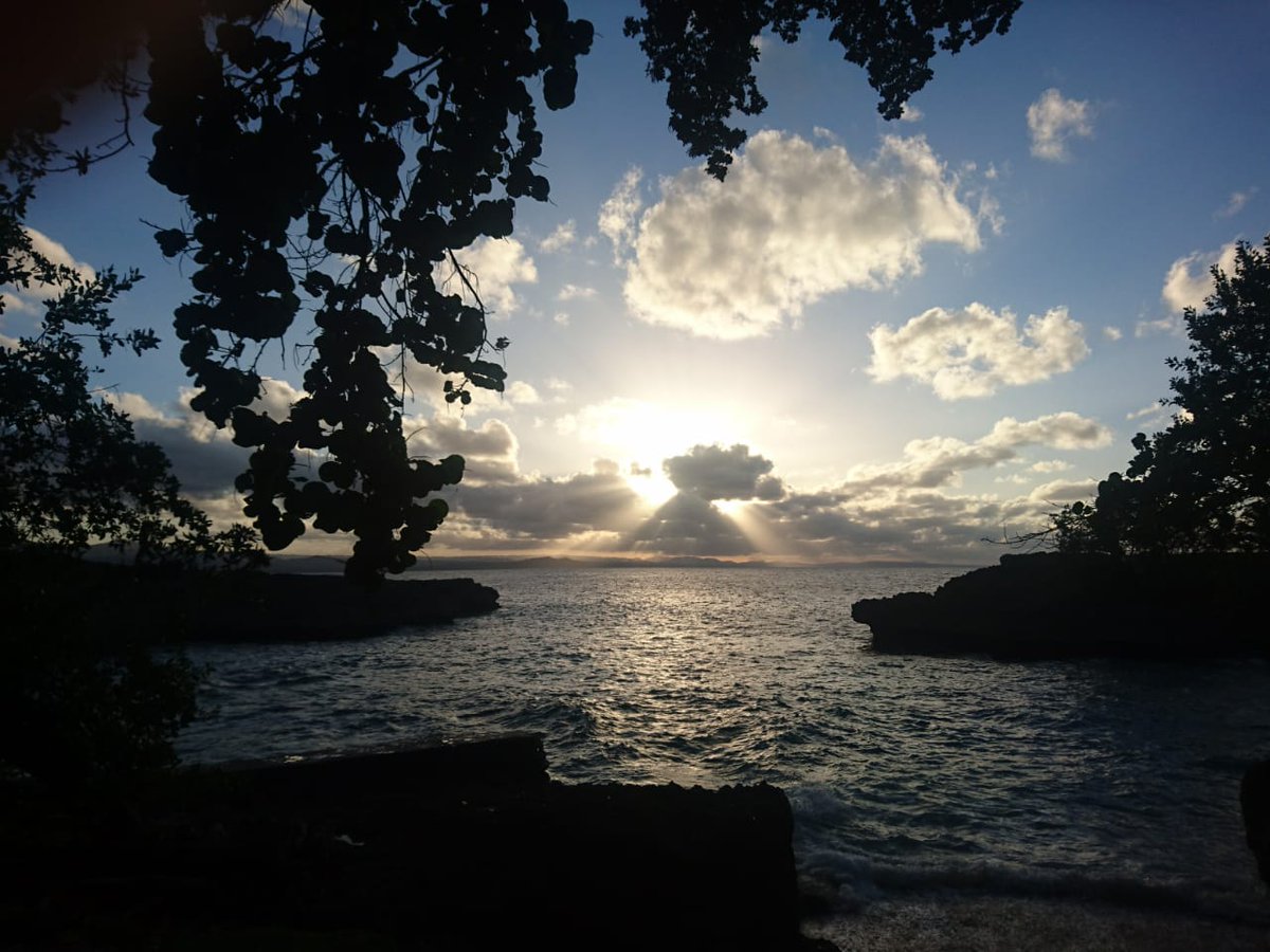IsaacTours's tweet photo. The naked night.
#travellers #AtlanticOcean #dominicanrepublic #summer #wanderlustXL #Sunset #Sky #WeekendFeeling #travel #Traveler #Wanderlust #travelphotography #TravelBlogger #Trekking #TravelExperience #TailorMadeTravel https://t.co/JJwNHiQbWa