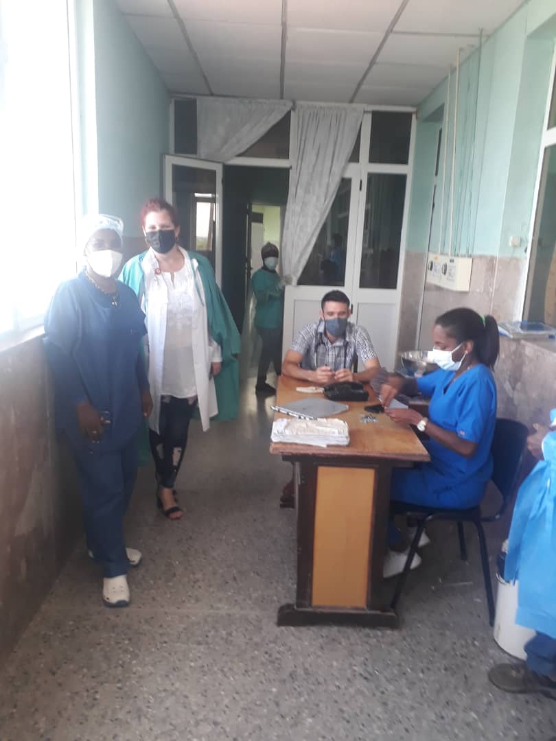 VdamColon's tweet photo. Exigencia, calidad en los servicios y limpieza se constata en recorrido por nuestro hospital Mario Muñoz de Colón 
#Salud_Colon
#VamosConTodo
@Salud_Colon 
@LzaroHe87361609 
@WongCorrales 
@naisa_zulueta https://t.co/0HP7sdnGO6
