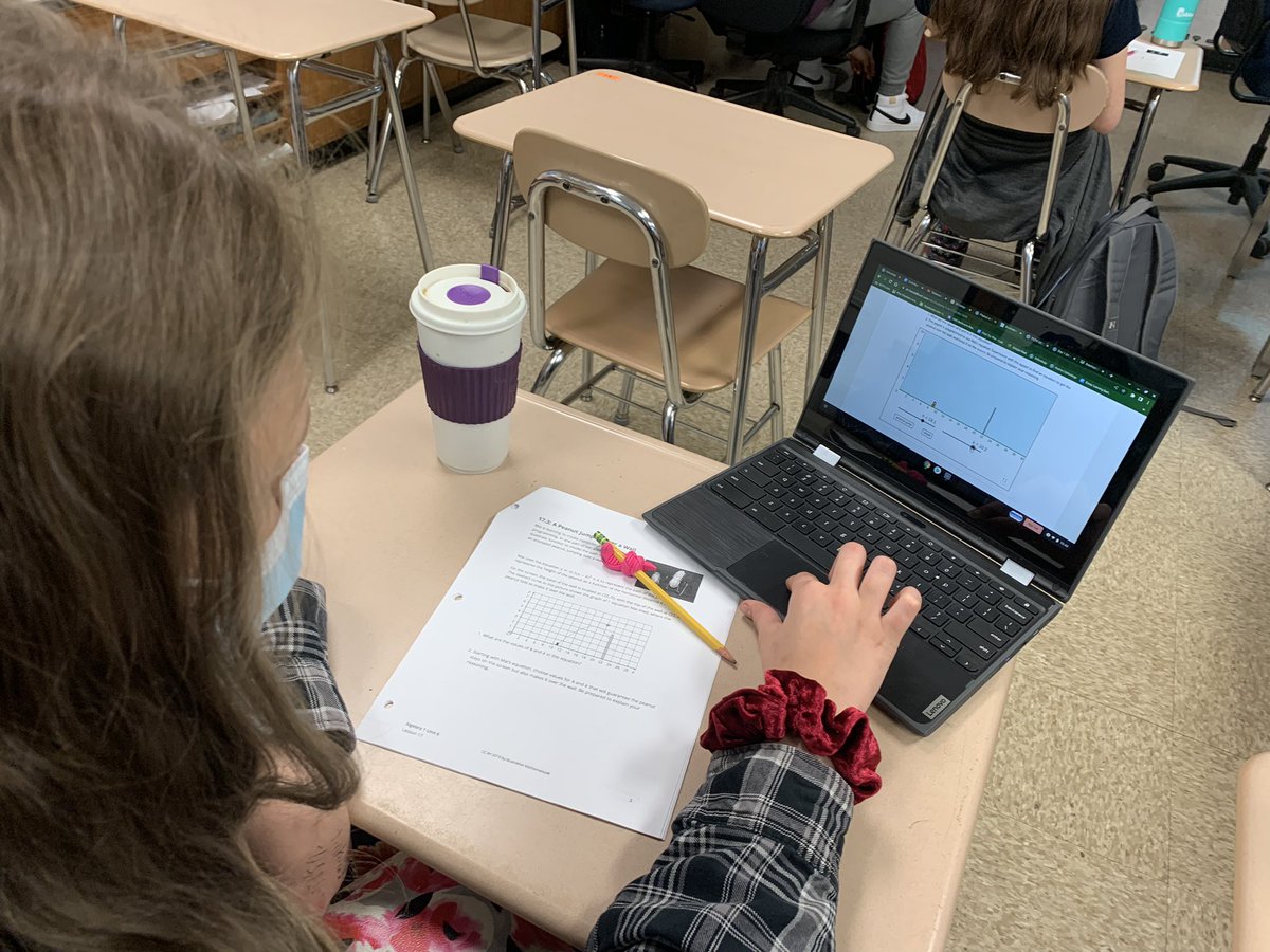 j_eisenberg87's tweet photo. #algebra students @CatonsvilleMS use an @IllustrateMath applet to experiment with determining appropriate vertices for quadratic functions in vertex form @BCPSMATH #techsavvy #supportingthespp #achievecreatetransform https://t.co/C9XqlSlKdj