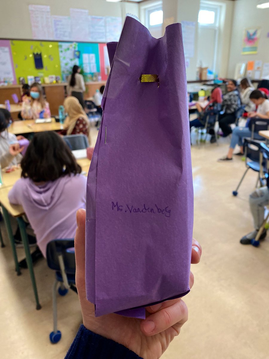 Heidi Vandenberg tweet media