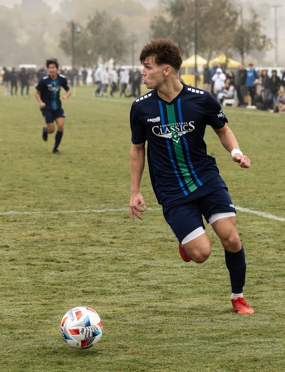 jhov's tweet photo. Happy 16th birthday to a great son, a fine young man and a devoted footballer. Can’t wait to see your next move:) Love ya Nate. https://t.co/kW4t1X5CUH