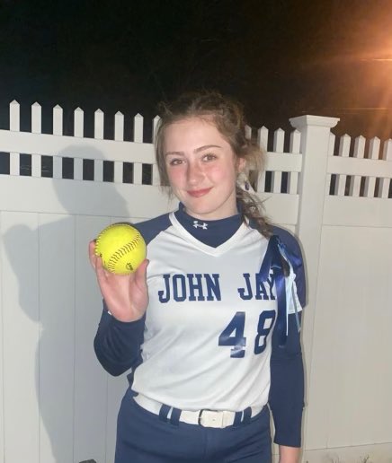 DINGER ALERT !!  Congratulations to <a href="/GaelenKelly/">Gaelen Kelly</a> on hitting a 💣 tonight a Grand Slam !! Great job ! Go Huskies ! <a href="/Los_Stuff/">Carlos Arias</a> <a href="/CoachJoeHuskies/">Joe Porcelli</a> <a href="/Ringor/">RINGOR</a> <a href="/EStateHuskies/">Empire State Huskies</a> <a href="/3N2TeamClutch/">3N2TeamClutch</a> @State18u