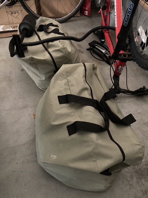 Gifts in April 🥳🥳 https://t.co/bUroEZ2KBC<a href="/tag/mytwitteranniversary"class="tags"><span>#mytwitteranniversary</span></a>