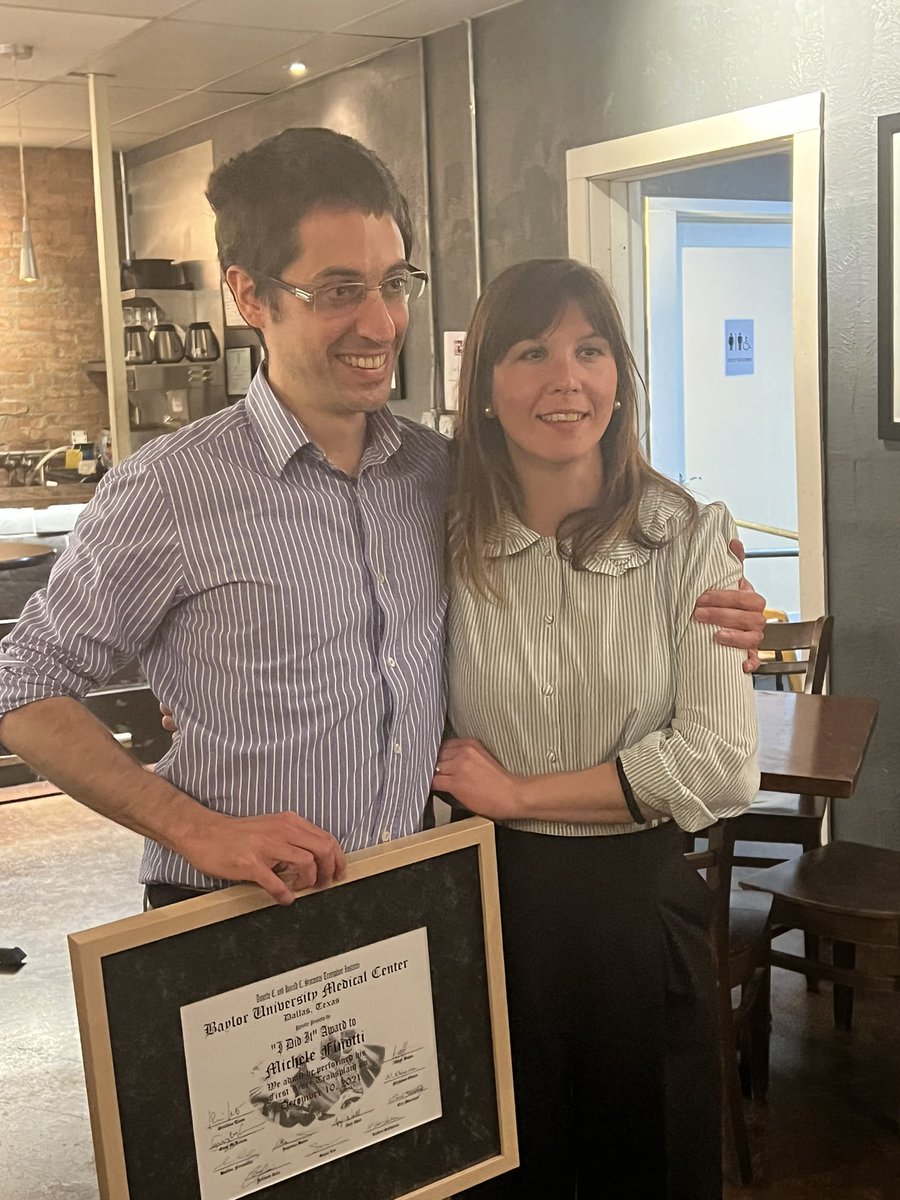 Quesobear's tweet photo. It’s the favourite event for the Baylor Dallas Transplant Program, as we celebrate our 1st year fellow completing their first full liver transplant (the party was delayed 6 months for COVID).
A fun night of merriment w/ all of the surgeons and spouses.
@anjiwall @AmarGupta_MD https://t.co/VBdx33ioZz