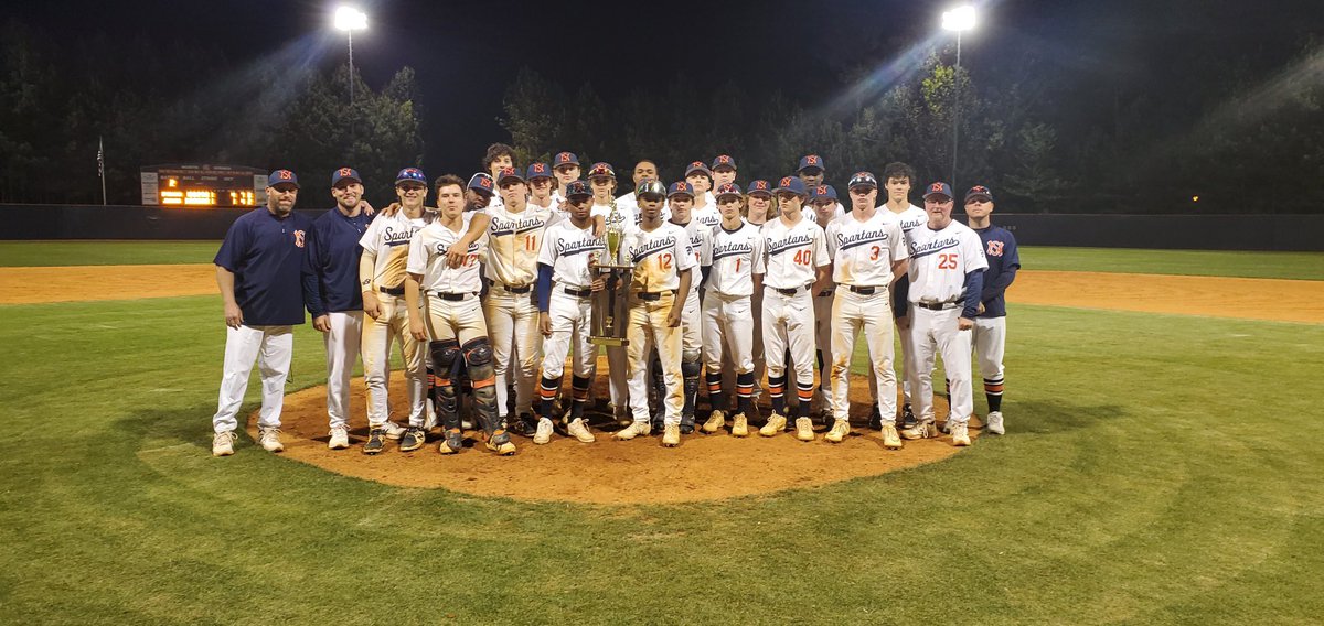 SpringsBoysGA's tweet photo. Back to back region 6-5A champs!!! Proud of our #SpringsBoys!!!
#AllGasNoBrakes 
@hansonmscott @NSpringsAD @Jessbdale @athletics_FCS @FultonAD_crafts @scoreatlanta @NorthsideNbr https://t.co/yfRraiw3IN