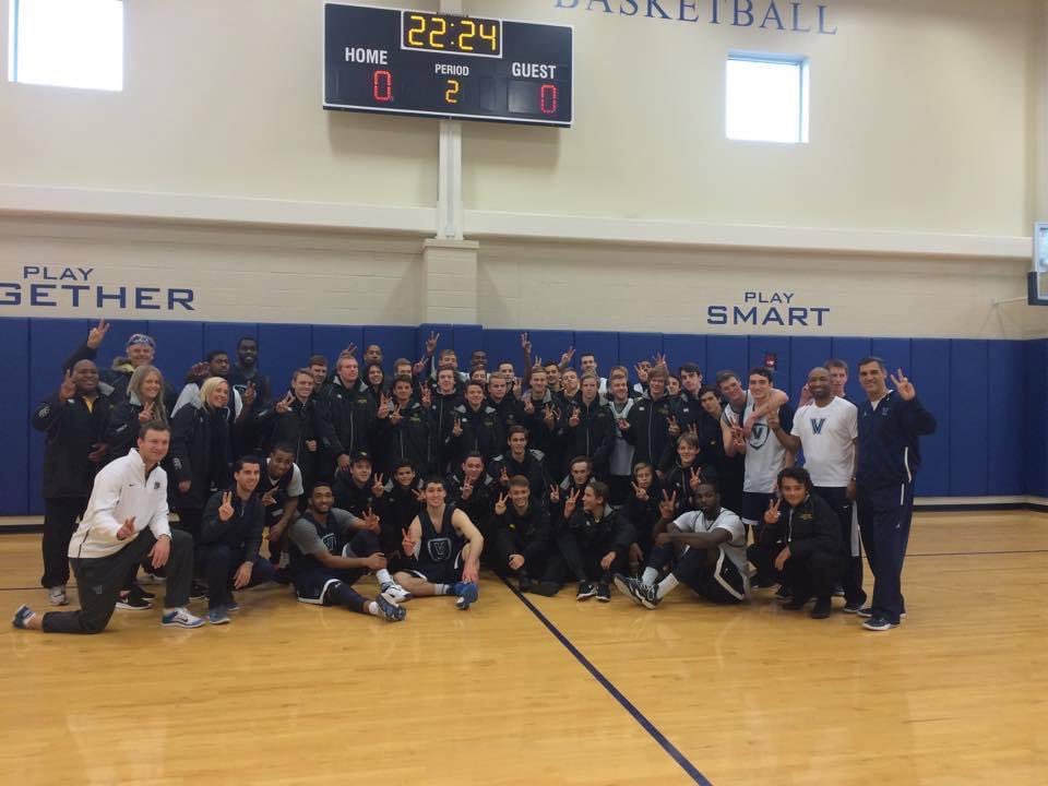 GLEE237's tweet photo. One of the best coaches of all time … such a gentleman on and off the court 💙🏀we were lucky enough to meet him in 2014 on a visit with Zay’s high school team https://t.co/sAbOSLwfGy