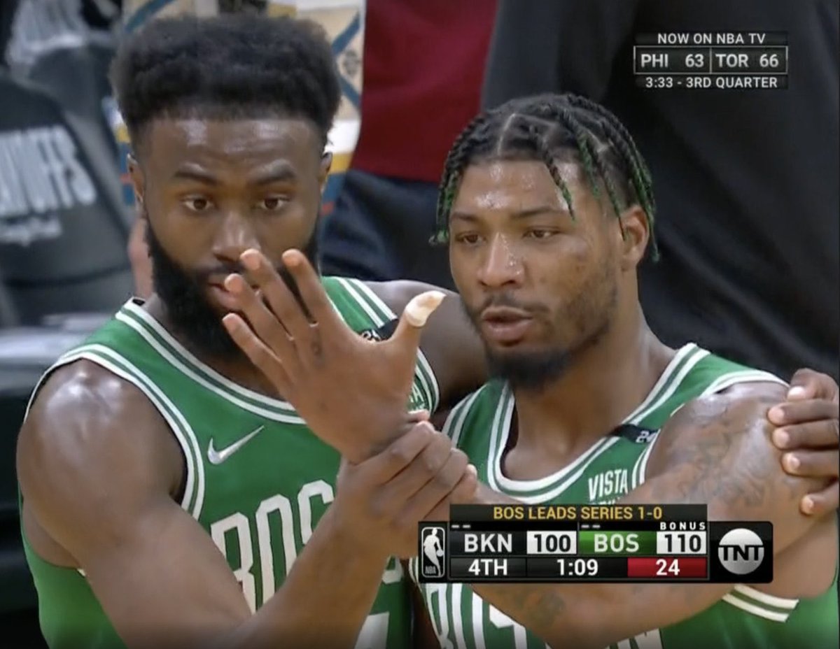 SLAMonline's tweet photo. THE HAND THO 😭😭😭 https://t.co/V62mVKFVIm