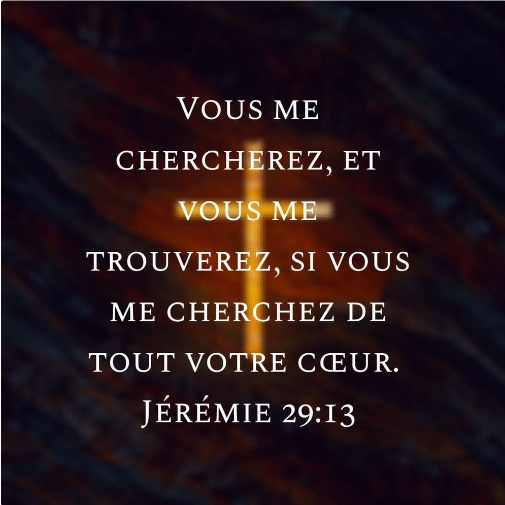 CommeLaLuciole's tweet photo. Je ne sais pas combien sont ceux qui cherchent Dieu, ni qui a tenté de l'invoquer. Je sais qu'il sait entendre. https://t.co/Tx3ap27go0