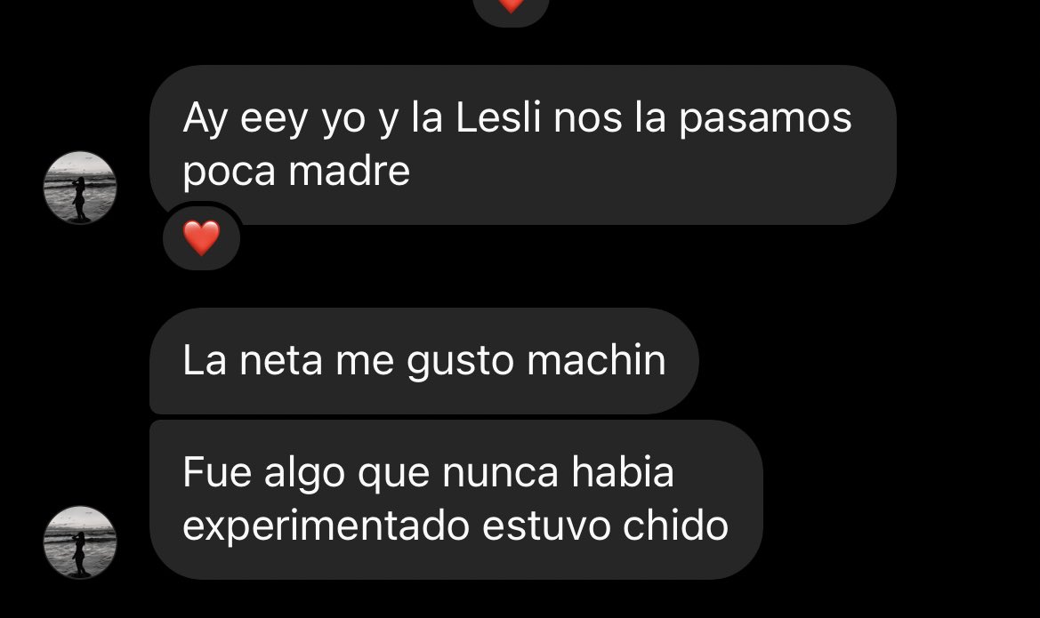 guccihabb's tweet photo. Mi bebé @marianaosunav hablando sobre su experiencia como visitante al último día de #RETA2022 🥺❤️🔥
Ella no es chica gamer ni nada relacionado pero verla ahí gritando en la final mientras me veía narrar lo fue TODOOO https://t.co/qRrTbKztbc