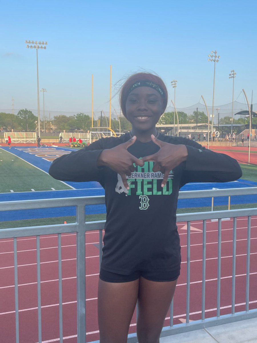 Ami with a PR in the 400m and qualifying for REGIONALS 🙌🏻🙌🏻 proud of this young lady!! #theherd 🐏 <a href="/berknerathletic/">Berkner Athletics</a>