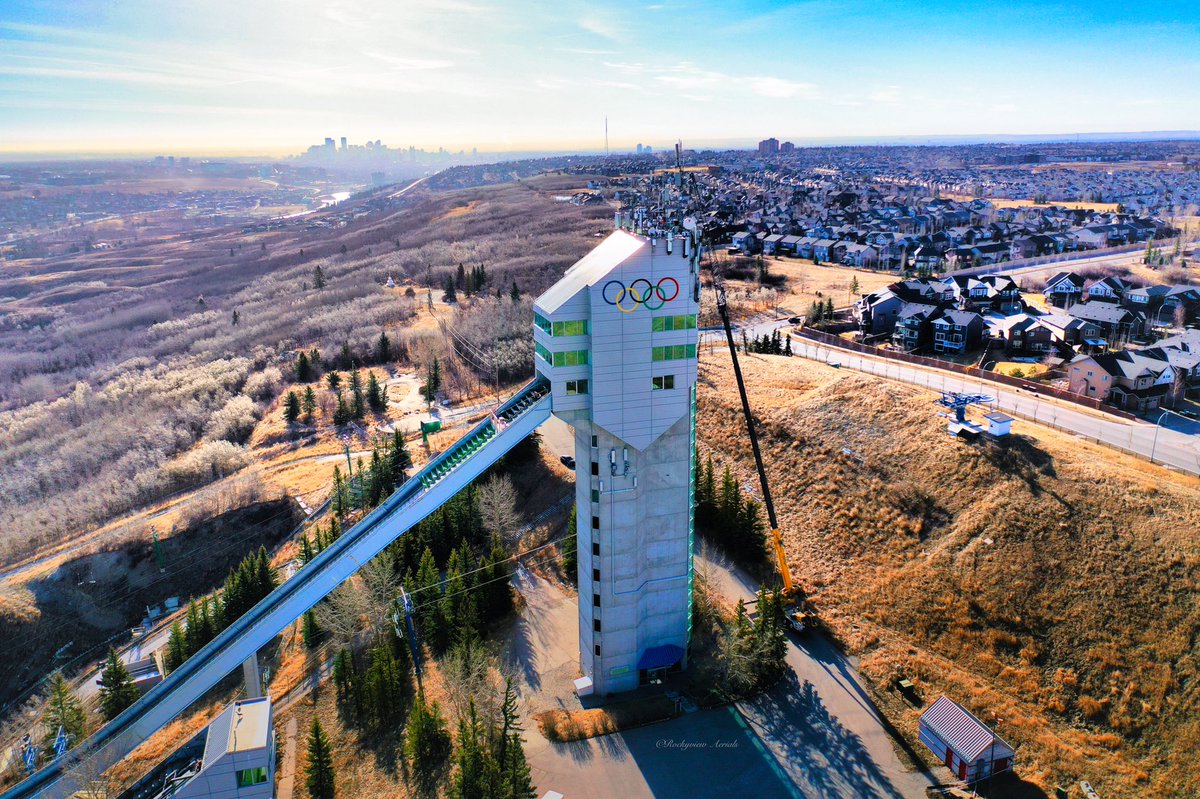 RockyviewAerial's tweet photo. Amazing time filming at @winsportcanada , capturing some aerial views for @verticalcrane .
.
#calgary #alberta #calgarysports #calgaryolympicpark #calgarylife #calgarycranes #crane #calgaryconstruction #propertymanagementcalgary #calgarytravel #airdrie #calgarydrone #yycdrone https://t.co/onNE2hXZjY