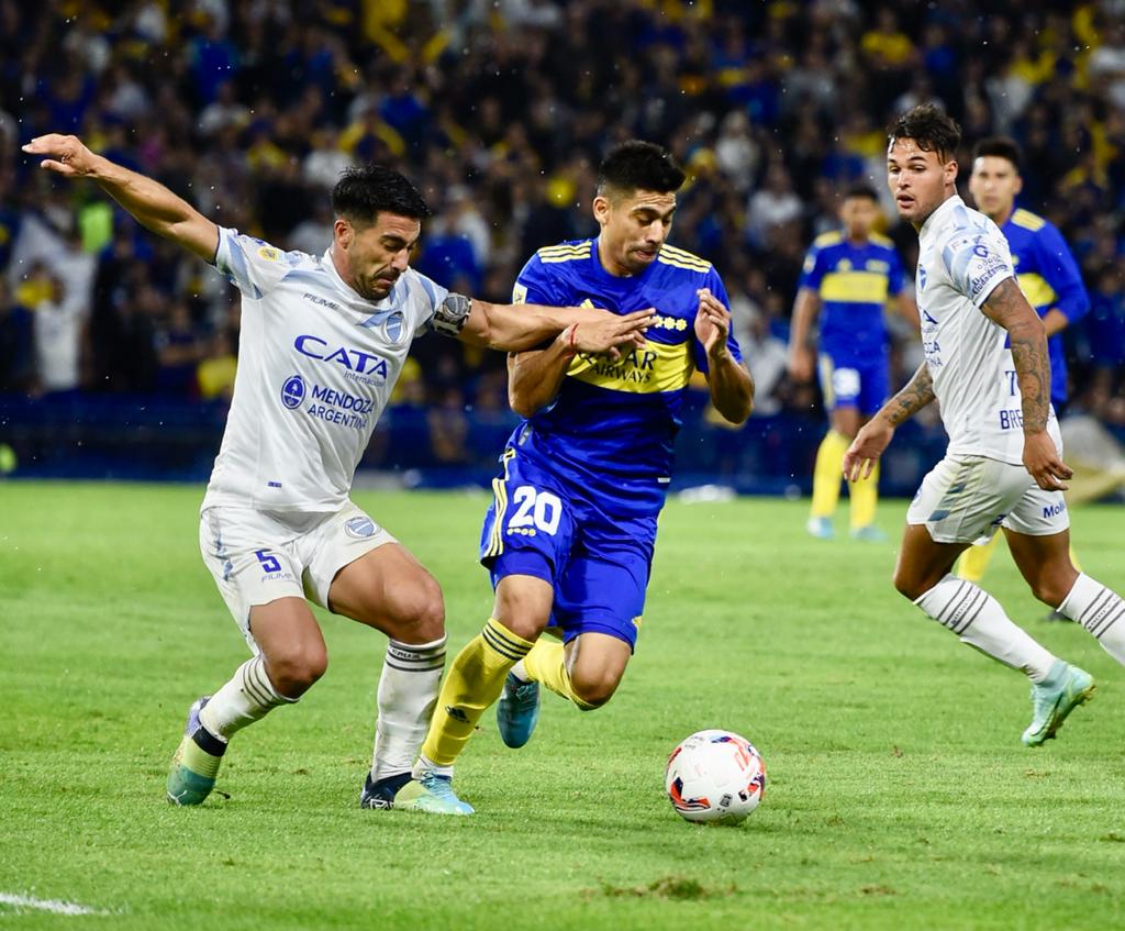 Boca volvió a quedar en deuda en la Bombonera: igualó con Godoy Cruz y Javi García fue la figura