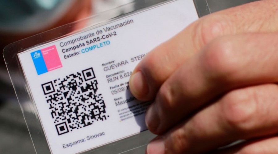 Mega's tweet photo. Se inhabilitará el Pase de Movilidad: Te contamos quiénes serán afectados este 1 de mayo >> https://t.co/wwEBCgYdIz https://t.co/mUVmkXVS0r