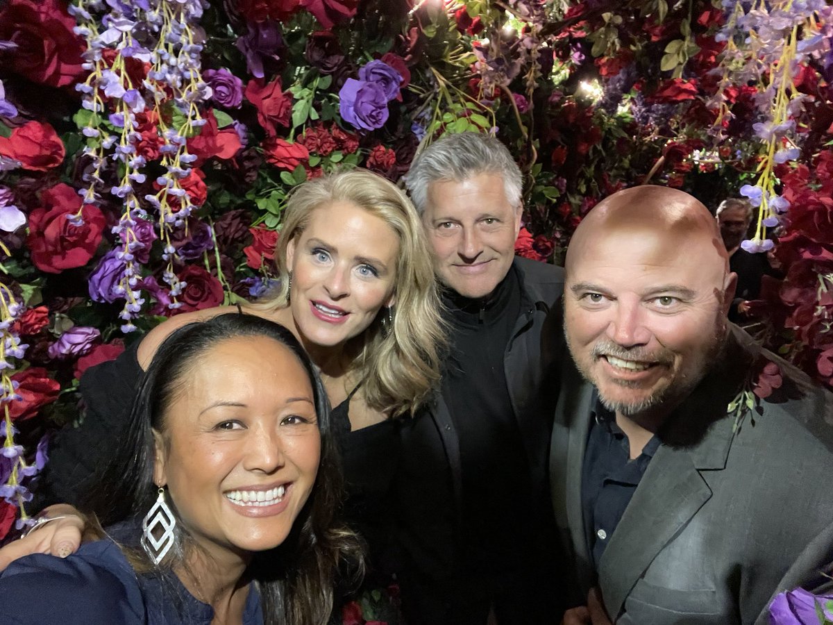 katjwinston's tweet photo. After hours @InmanConnect https://t.co/E78zRTYvX6