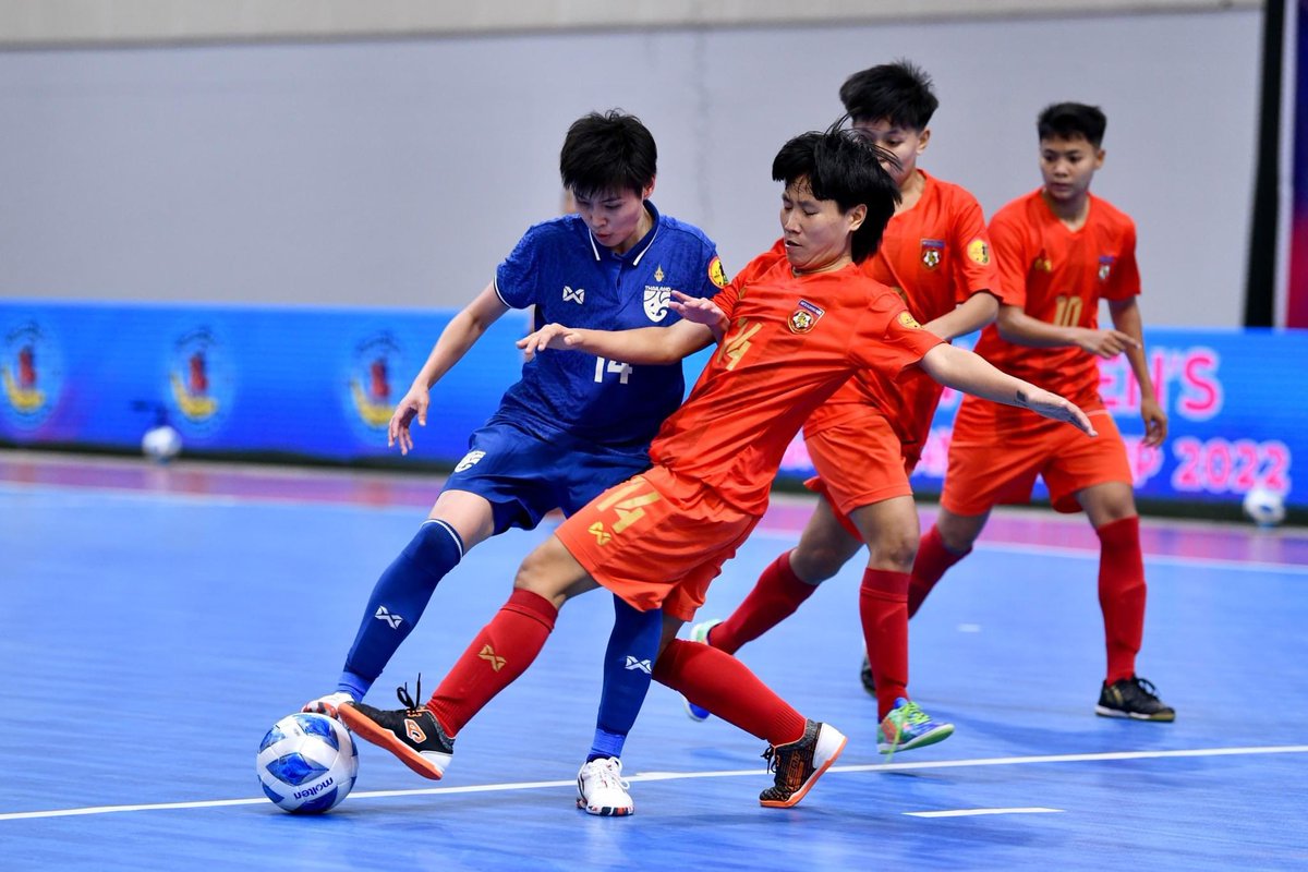 Changsuek_TH's tweet photo. #FutsalUpdate ฟุตซอลหญิงไทย ถล่ม เมียนมา 7-0 ประเดิมศึก NSDF
อ่านเพิ่มเติม : https://t.co/6o8vjDv2Nk
#ช้างศึก #บอลไทย #ฟุตซอล #ฟุตซอลไทย #Thailand #FutsalThailand #ฟุตซอลทีมชาติไทย #Seagames #ซีเกมส์ #ฟุตซอลหญิง https://t.co/aZZx4eWoLI