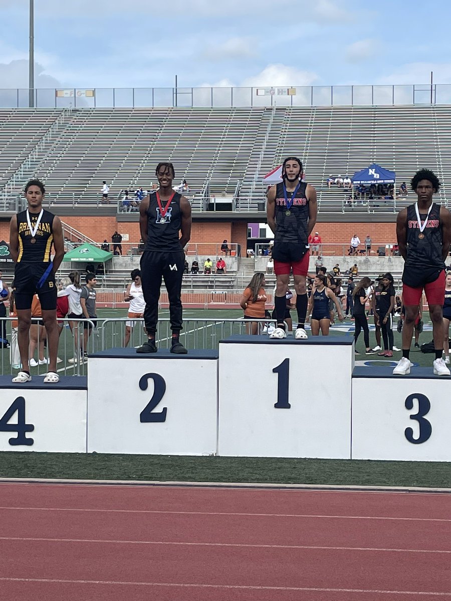 HarlanHawks_BTR's tweet photo. Some more pictures of our regional qualifiers!!  More to come!  @CoreyCJBrown @ZayManchester10 https://t.co/HnsRESghyi