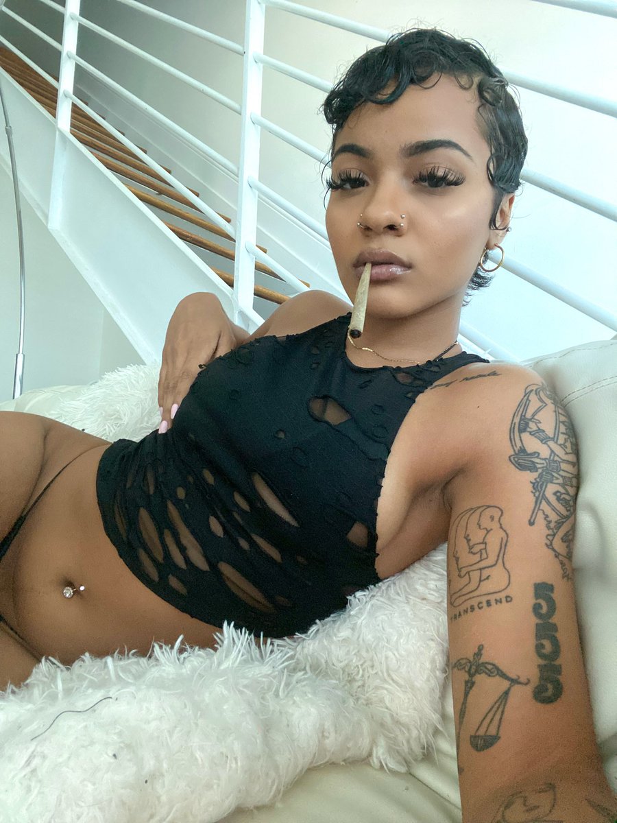 555 (@samiirhea) on Twitter photo 