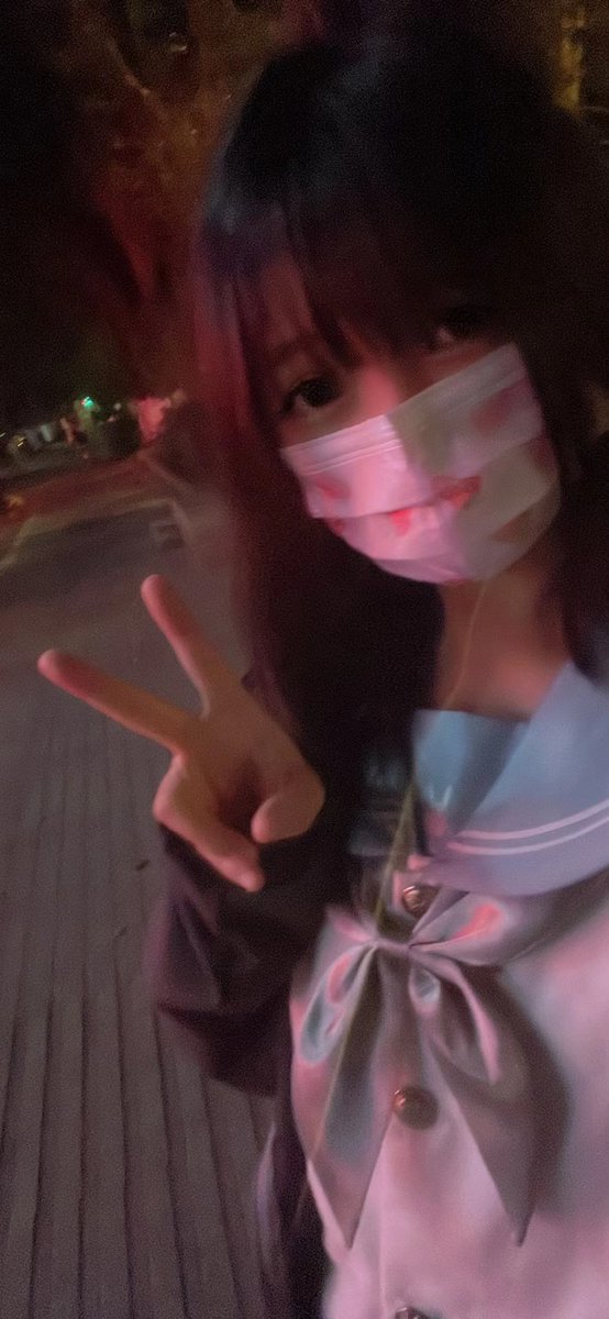 Rafiherd's tweet photo. 这身材和脸匹配吗？#m #反差 #学生 #00后 https://t.co/iOQEfhYqxA