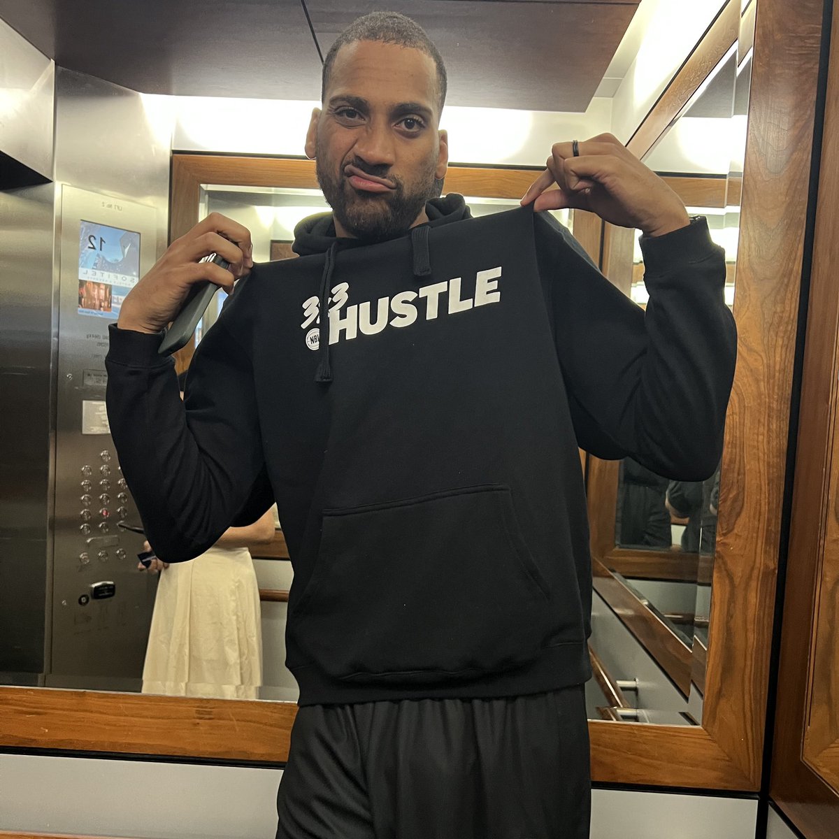 3x3Hustle (@3x3hustle) on Twitter photo We LOVE the threads Zeus! ππ₯π
Catch the <a href="/Globies/">Harlem Globetrotters</a> on their Australia Tour from June π¦πΊ
Tickets here: hg2022.nbl.com.au π We LOVE the threads Zeus! ππ₯π
Catch the <a href="/Globies/">Harlem Globetrotters</a> on their Australia Tour from June π¦πΊ
Tickets here: hg2022.nbl.com.au π