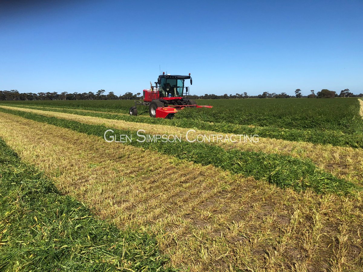 EPISODE 2 🎤🎧
'Revved up and contracted to grow' with Keith farmer, Glen Simpson
Thanks to Glen for sharing these great photos; some of his machinery, building the Keith Diesel &amp; Dirt Derby track, and the tank we talk about in the podcast!
Listen here 👇
tinyurl.com/gtci22e2