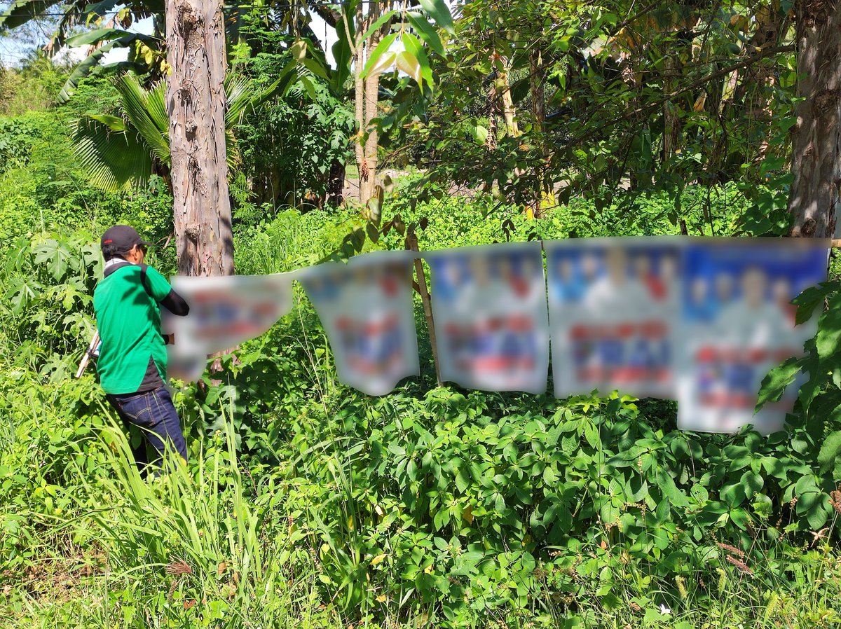 DENROfficial's tweet image. LOOK: DENR-12, partners remove more than 7,000 campaign posters during a simultaneous “Oplan Baklas” on April 20. 

#SpareTheTrees 
#TayoAngKalikasan

📸DENR Soccsksargen