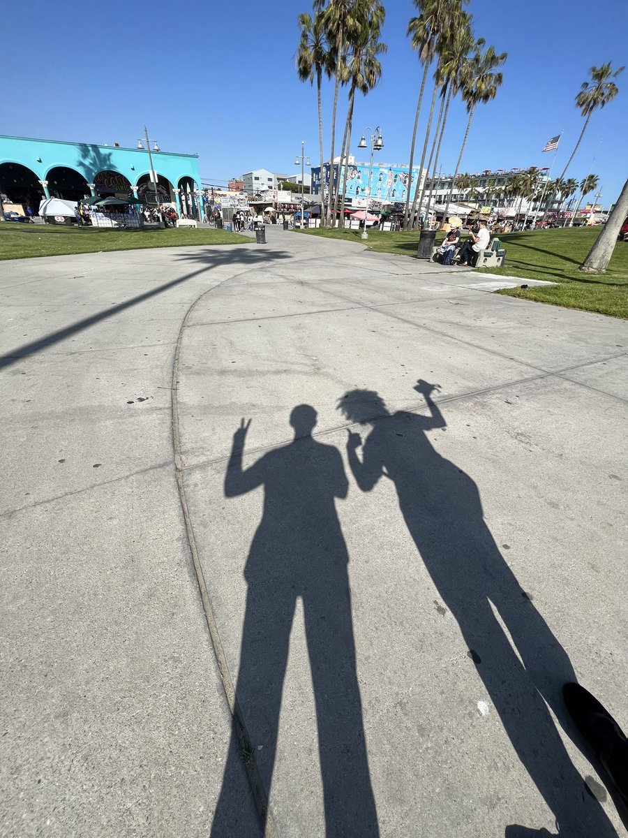 Dan Rhodes tweet media