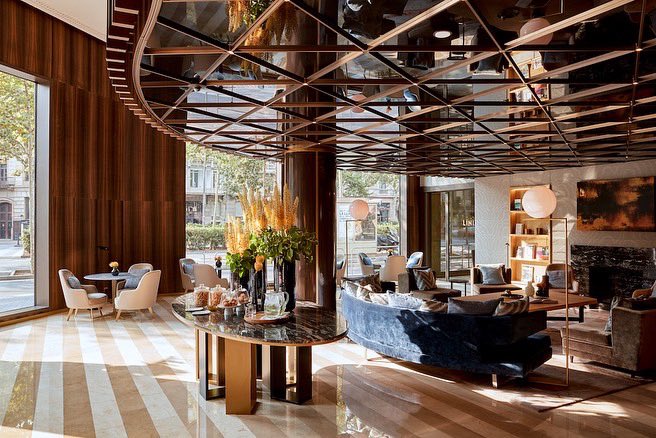 VenueSearchUK's tweet photo. The 5⭐️@AlmanacHotels Barcelona is worth considering for your European event.  With 91 bedrooms &amp; meeting space for up to 100 people.  Best of all, a rooftop pool &amp; event space for 100+ with stunning city views.  Perfect!  Contact us now to book:
📧 events@venuesearch.co.uk https://t.co/3X2ncL6SsA