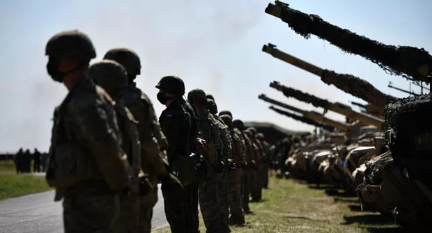 "Небывалая агрессивность". Что Вашингтон и Брюссель затеяли в Европе. Андрей Коц
politik.su/archives/62986