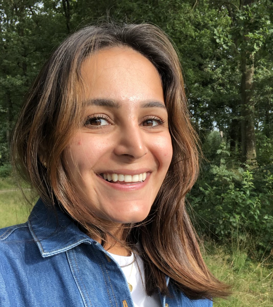 Loopbaangroep's tweet image. Een nieuw lid: Atossa! 🥳 Sinds deze maand versterkt zij Loopbaangroep als Relatie- en Productmanager. In haar nieuwe rol beheert Atossa contacten met interne relaties en trainers. Wij wensen haar veel succes! 💪 loopbaangroep.nl #welkom #nieuwlid #loopbaangroep #LOB #LOO