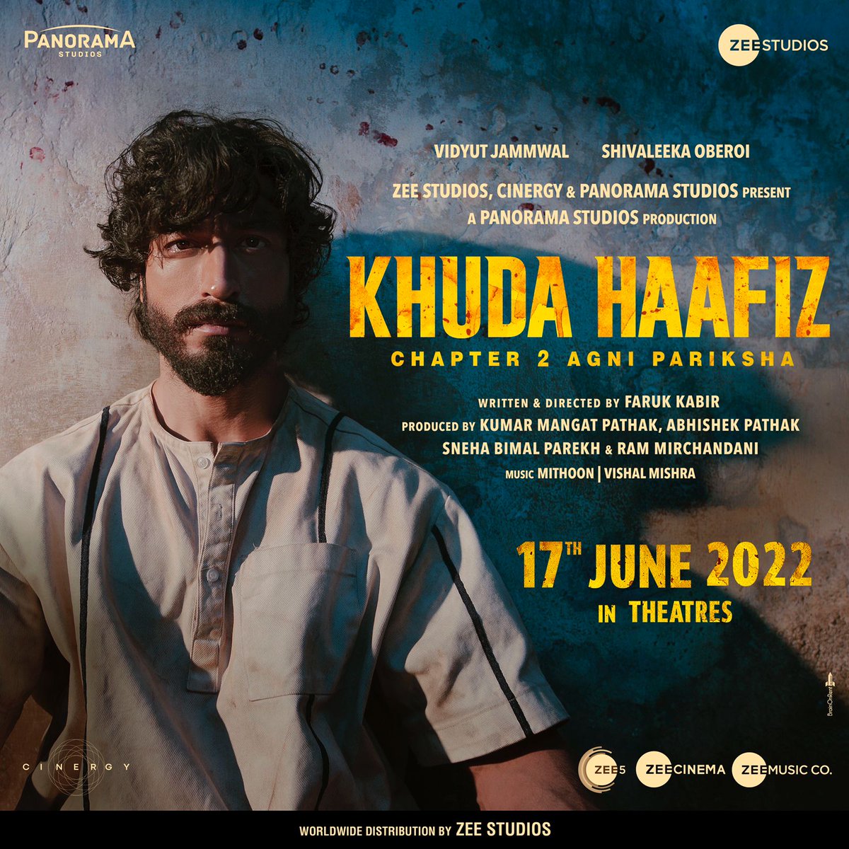 Witness the #AgniPariksha of Sameer & Nargis in #KhudaHaafizChapterllAgniPariksha.
Releasing in theatres on June 17 2022
@VidyutJammwal @ShivaleekaO @faruk_kabir @KumarMangat @AbhishekPathakk #SnehaBimalParekh @ram_Cinergy #Cinergy @ZeeStudios_ @PanoramaMovies #SanjeevJoshi