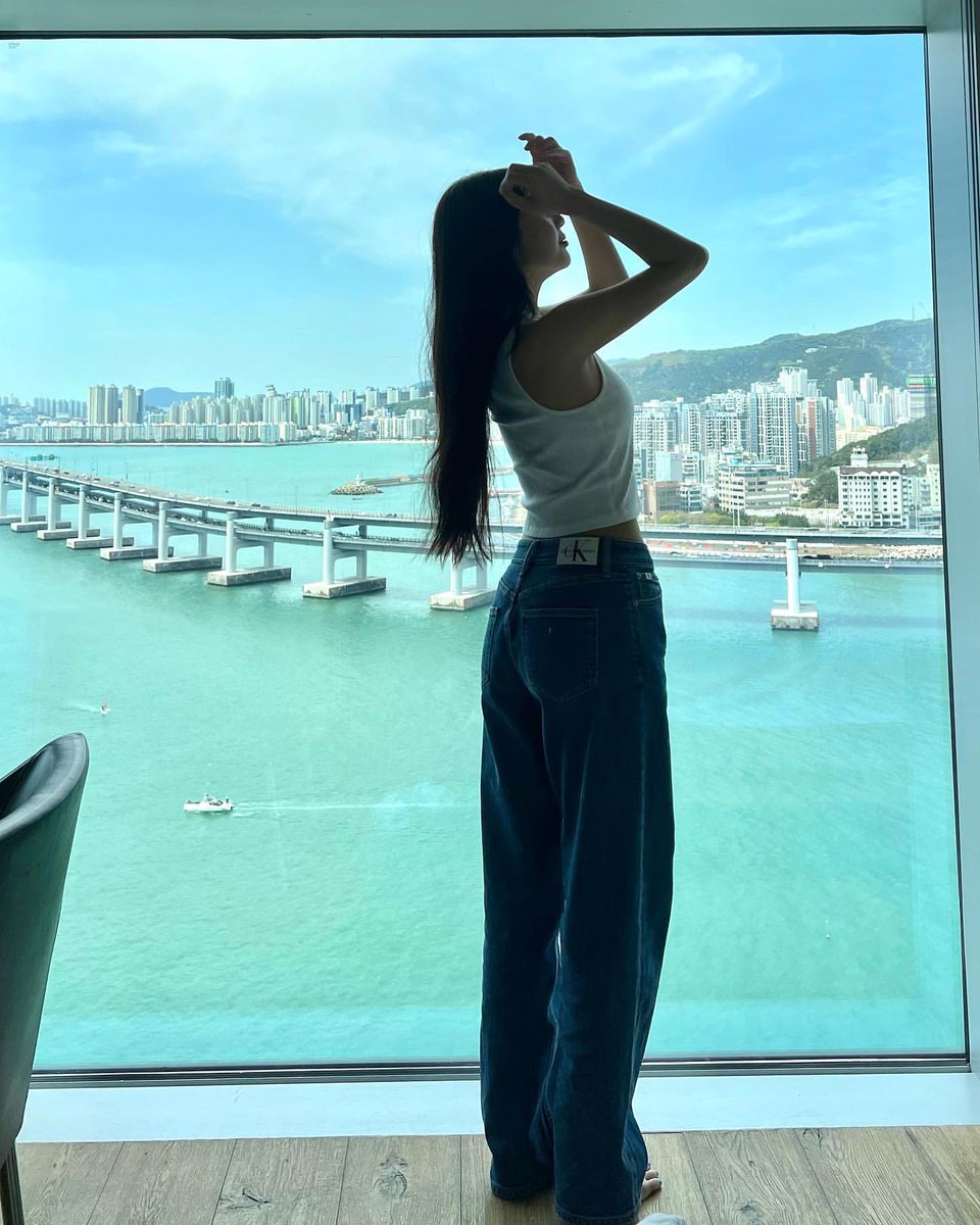 joystgrm's tweet photo. [INSTAGRAM POST] - 5P

쉼☁️
https://t.co/Heock6VGfz

@RVsmtown #RedVelvet #레드벨벳 #Joy #조이 #TRF2022    
220421 · 14:02:32 KST https://t.co/1tmVEscV9s