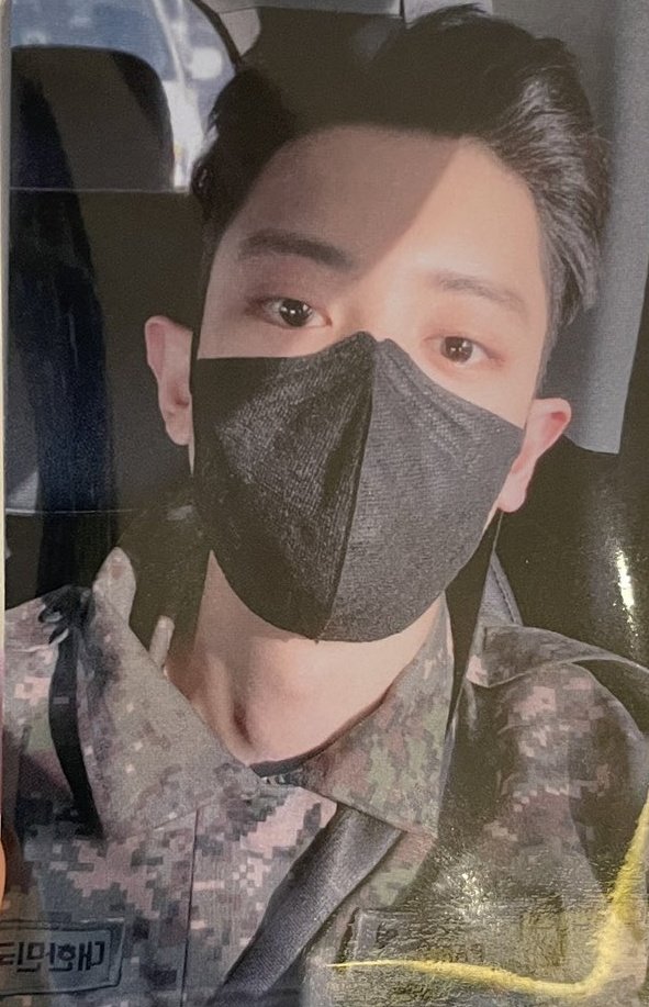 teolaman's tweet photo. the south korean ministry of defense is using chanyeol as a thirst trap im going to pass out https://t.co/sLeG8lm53G