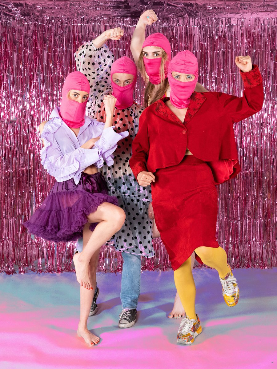 INTRODUCING...

The wonderful cast of #RevoltSheSaidRevoltAgain

Danielle Fahiya
Catriona James
Joni Ayton-Kent
Benjamin McCann

More info to come soon, grab your tickets now: bit.ly/36zAga8 

📸 <a href="/lauriebrought0n/">laurie broughton</a> 

@JoniAytonKent <a href="/TheWelshExotic/">Danielle Fahiya</a> @catjames