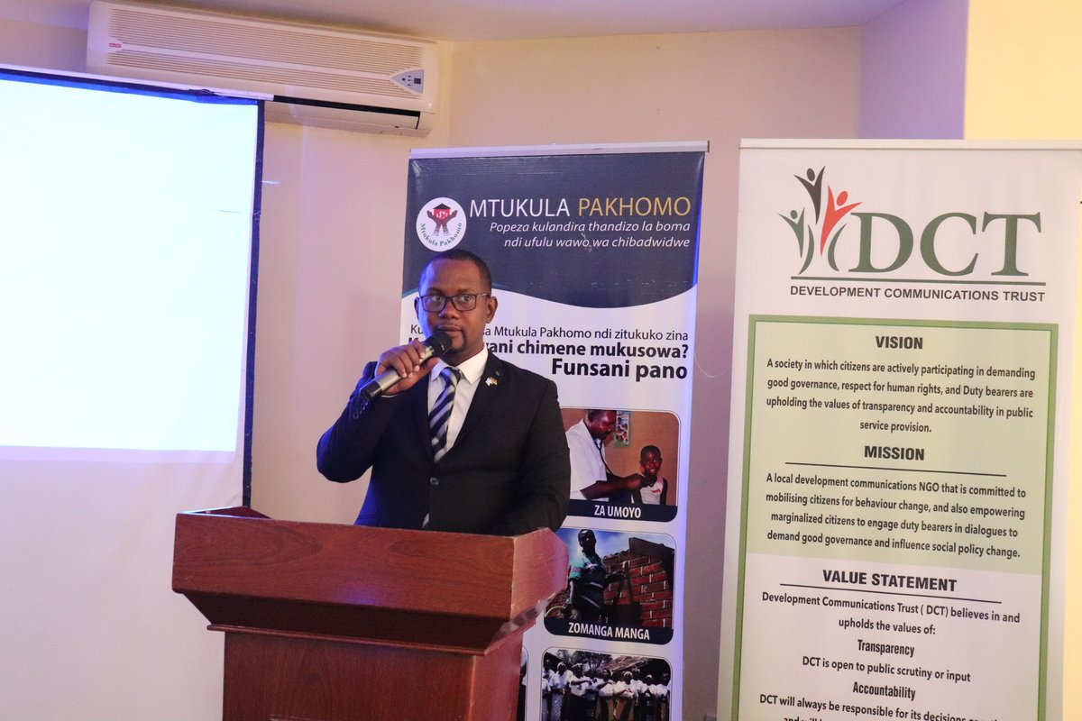 DCT_MW's tweet photo. ''This platform is a genesis to explore sustainable options for integrating social accountability in the implementation of social support programmes.''George Juwao, Social Policy Specialist @MalawiUNICEF 
#MSCTP
#SocialProtectionMW
#SocialCashTransfer https://t.co/XgZrQOBV3H