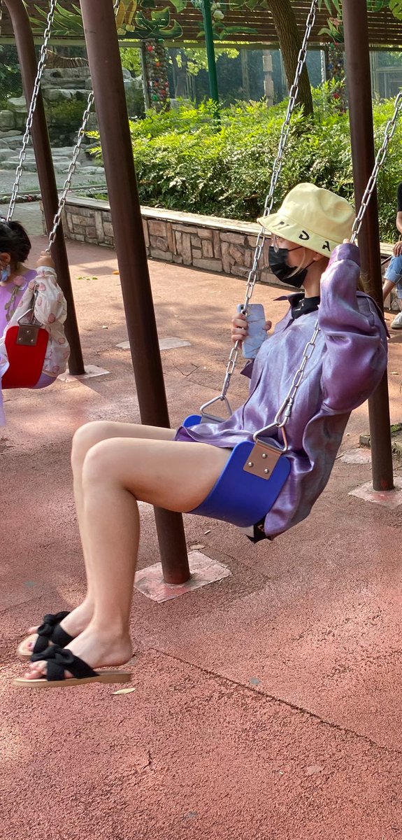 #绿帽 #绿奴 #母狗 #淫妻 #美腿 #足控 来冒个泡，晒晒老婆，疫情太耽误事啦，大家出门注意防护哦 https://t.co/nphv0tdNts