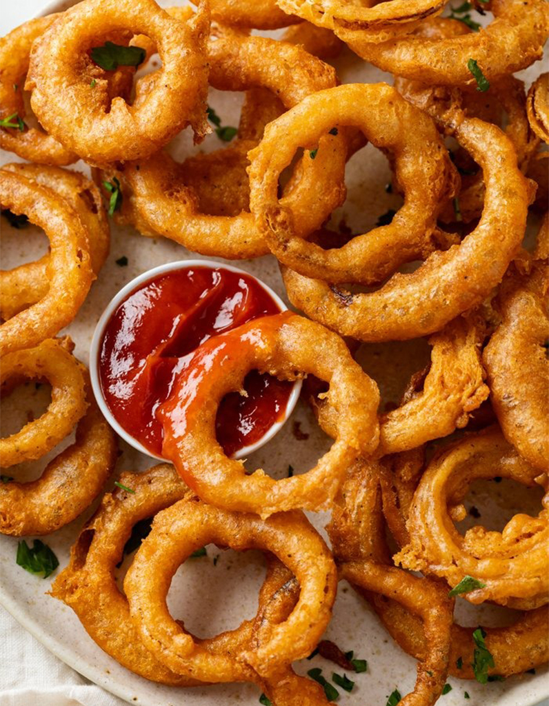 privatchefspain's tweet photo. Onion rings maison : les meilleures recettes à réaliser facilement https://t.co/bpotaKGvL4 https://t.co/XDGibZY6s7