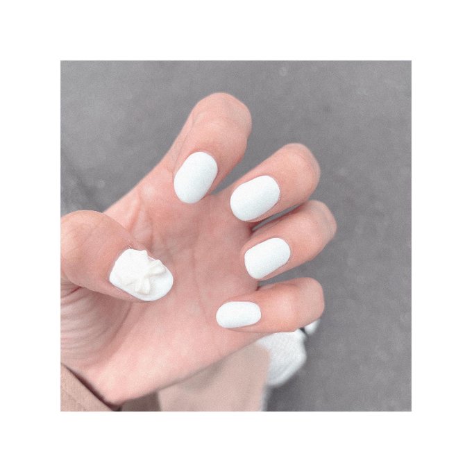 白ネイルのtwitterイラスト検索結果