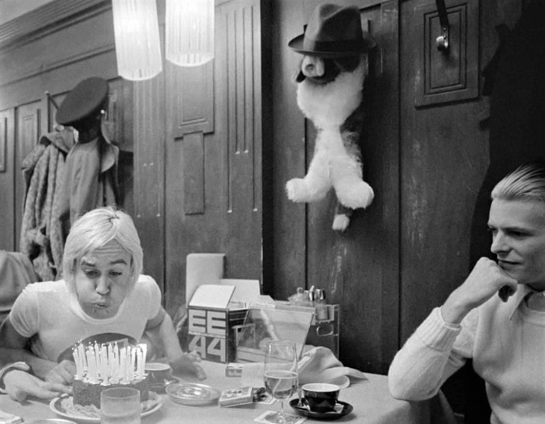 Happy 75th Birthday James Newell Osterberg Jr. / Iggy Pop (born April 21, 1947) - no Iggy, no punk. 
