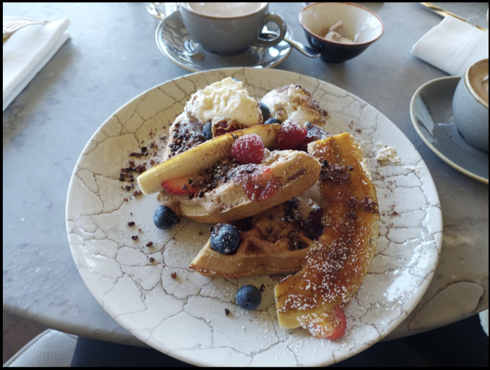 AgilePandaOrg's tweet photo. Hungry? Find amazing places like Duck &amp; Waffle in London with Hearted App.

https://t.co/VHlhQTo7rM

#Travel #London #Breakfast #exploreLondon #hearted #londonBreakfast #breakfastWithAView https://t.co/twaYMN8o8p