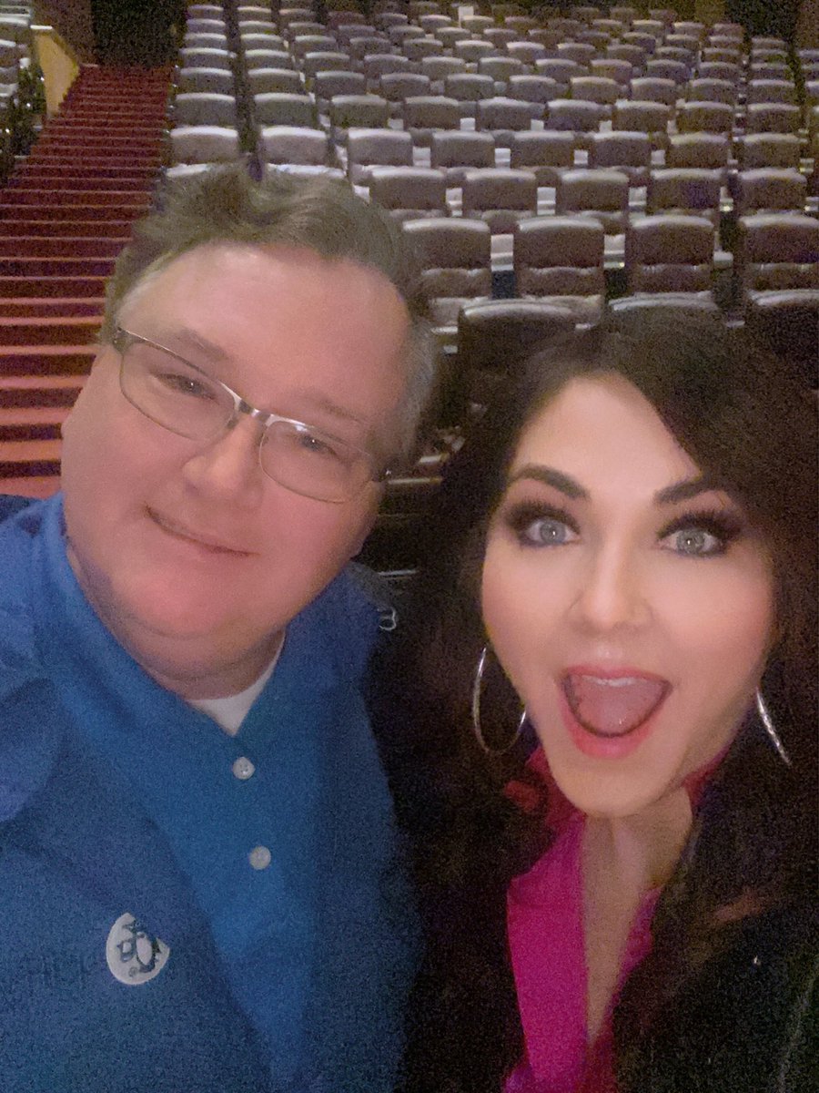 Cindy Eckert (@cindypinkceo) on Twitter photo Loved sharing the stage with this legend! <a href="/scotwingo/">Scot Wingo, CEO ReFiBuy.ai, Poding at Retailgentic</a> out here just casually crushing his 4th startup, building his Tweener fund and supporting the best place in the country to build a business!#RaleighDurhamStartupWeek Loved sharing the stage with this legend! <a href="/scotwingo/">Scot Wingo, CEO ReFiBuy.ai, Poding at Retailgentic</a> out here just casually crushing his 4th startup, building his Tweener fund and supporting the best place in the country to build a business!#RaleighDurhamStartupWeek