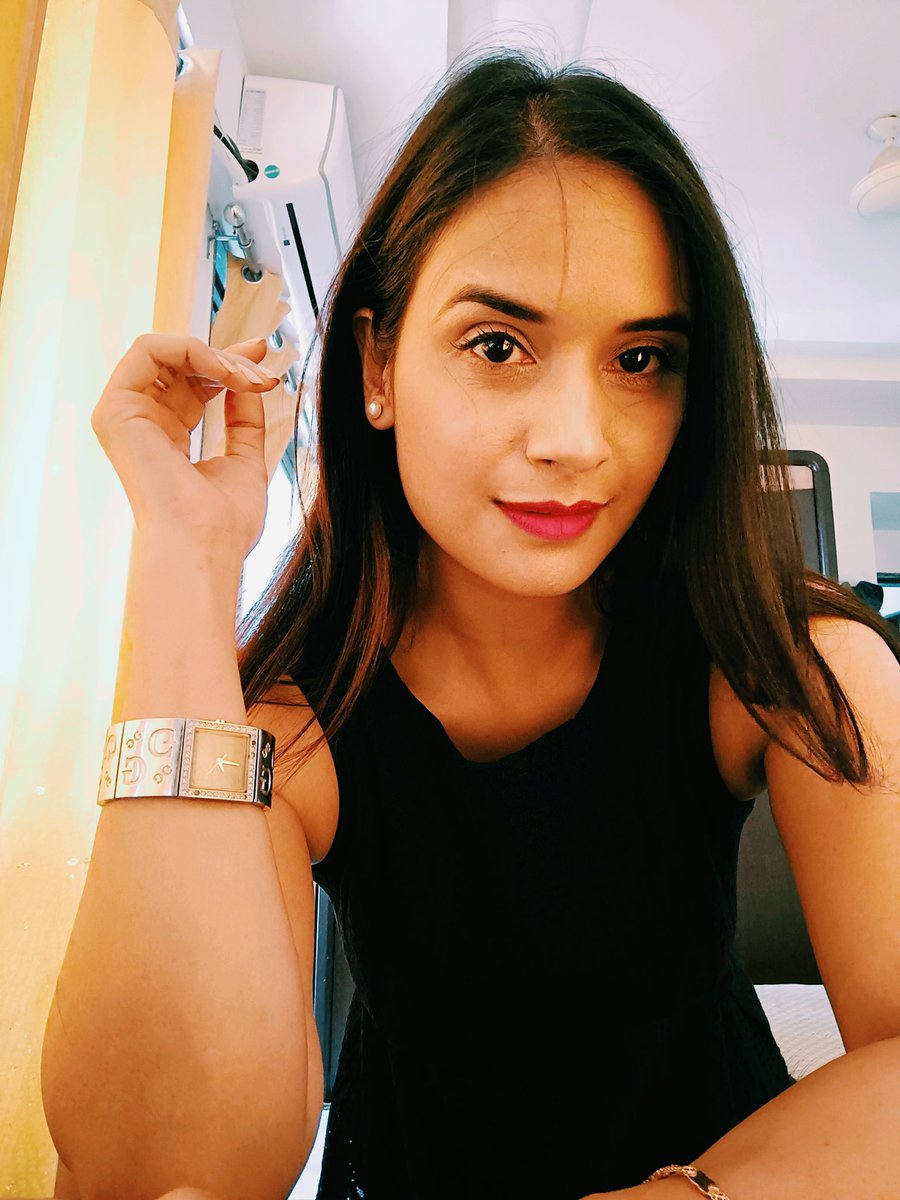 vimmybhatt's tweet photo. Press con-ready !
A day to go
#day4 #promotions #films #upcomingfilm #pressconference #22nd #april #featuring #theaters #cinemas #aashamovie #vimmybhatt https://t.co/hCgb8ggFns