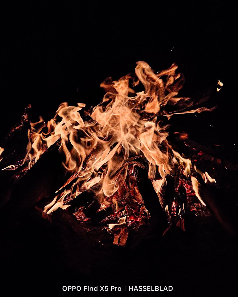 Fire 🔥 
#ShotOnOPPO #SaveTheNight #OPPOFindx5series #OPPOAmbassadors #Hasselblad