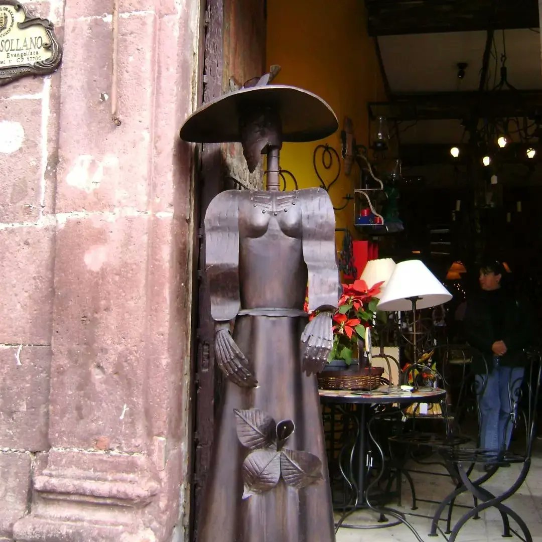 Juna_amiko's tweet photo. En la urbo San Miguel de Allende

#meksiko 

#esperanton
#Esperanto 
#esperantolingvo 
#esperantobildoj 
#esperantofilmoj
https://t.co/sqic88eCZ2 https://t.co/4TQY0PMvRU