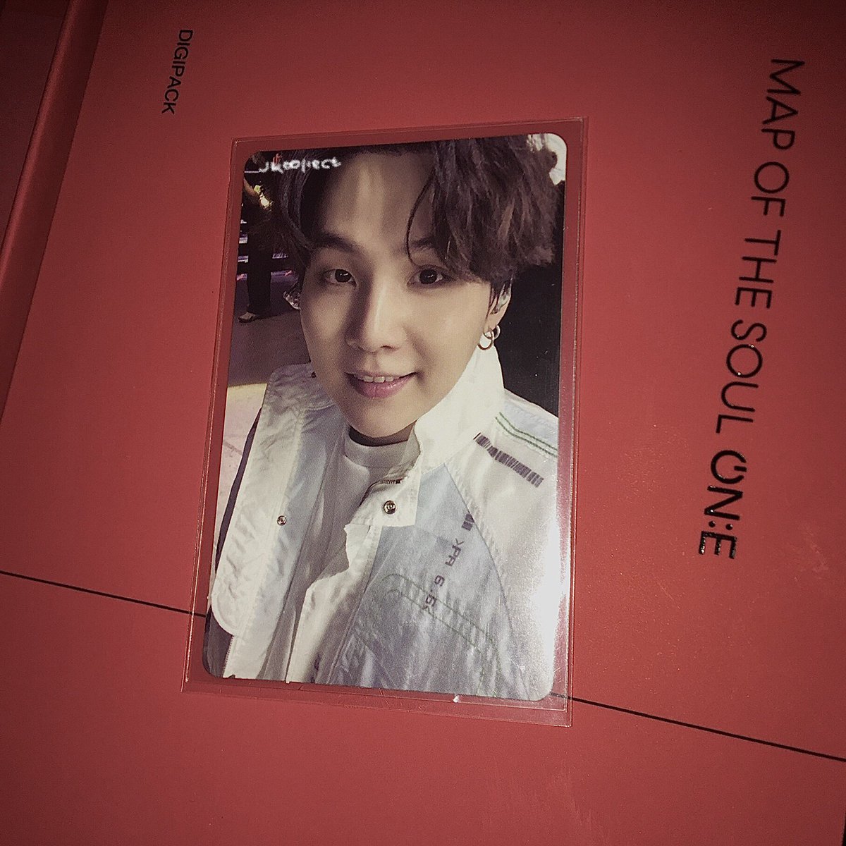 jkoollect's tweet photo. — ✷ wts lfb ph onhand ! 

ʚ mots on:e dvd yoongi pc ɞ

   - ₱1,000 + lsf
   - in mint condition !
   - 2 days reservation / payo (prio)
   - reply or dm “mine” 

⌗ wts lfb bts yoongi suga mots on:e dvd photocard pc ph https://t.co/8cvzJ7IwFi
