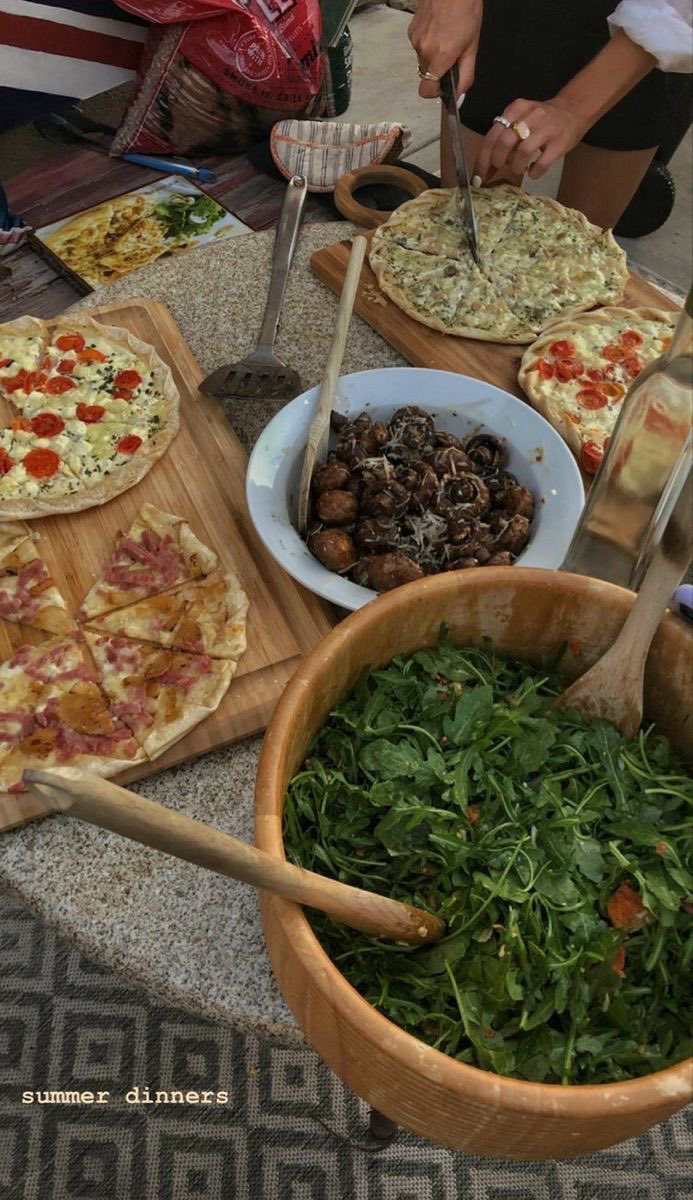 i can’t wait to have my own space to host little dinner parties in