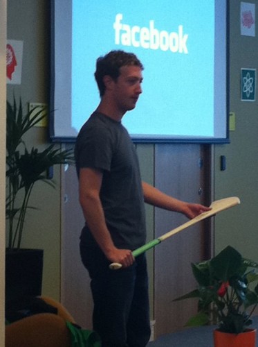 Play Hurling tweet media