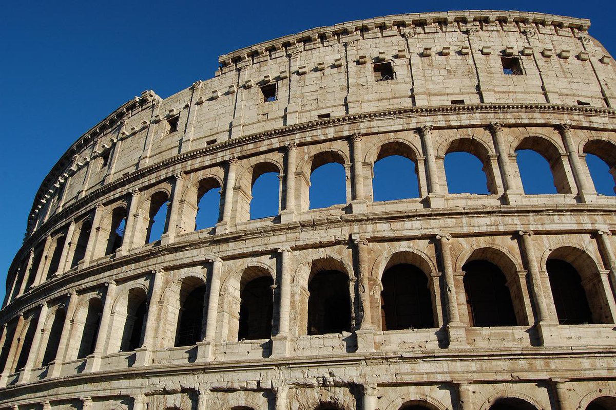 RomaAeternaFM's tweet photo. ¡Hoy se cumplen 2775 años desde la fundación de la ciudad eterna! ¡Feliz MMDCCLXXV aniversario, Roma! https://t.co/PIDa6hd0f9