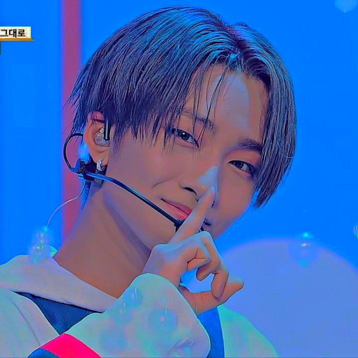 KpopUpd89622207's tweet photo. Happy 17th Birthday to EPEX's Jeff. 🎂🤍

#JEFF
#EPEX 
#HappyJeffDay 
#OurAdorableJaehoDay 
#아기늑대_재호생축 
#LeeJaeHo
#제프 https://t.co/2tLXw2v9hq